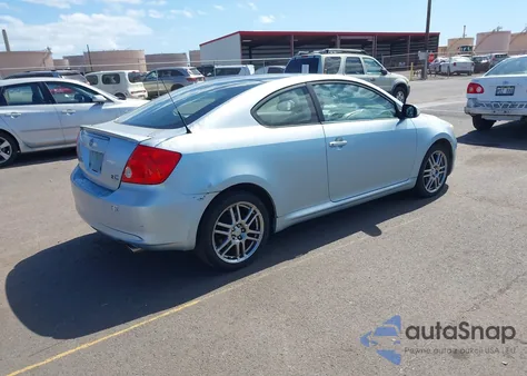 2005 Scion Tc z USA, uszkodzony, nr VIN JTKDE177450055224